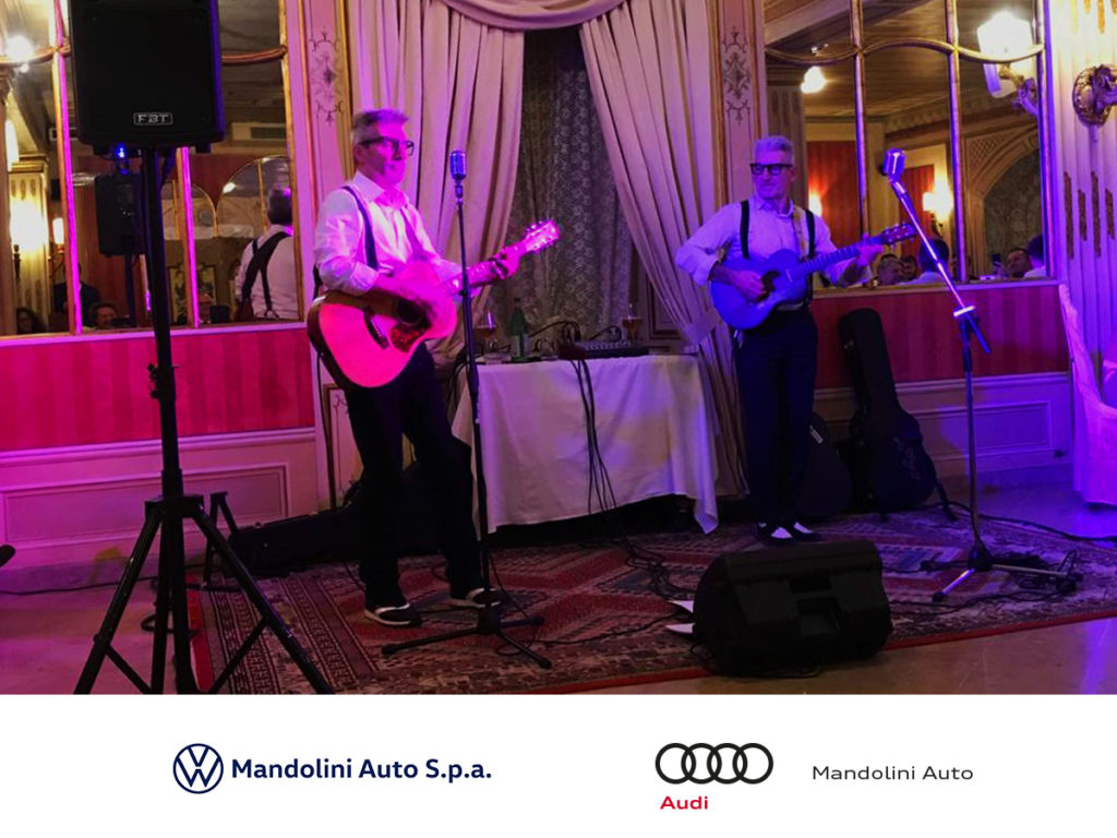 EVENTO PER I 30 ANNI DEL BINOMIO FAMIGLIA MORESCHI-MANDOLINI AUTO